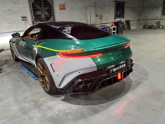 أستون مارتن DB11 كميات الجسم الألياف الكربونية DB11 النمط الرئيسي الأمامي والخلفي الوقاية الجانبية السترة المروحة غطاء الغطاء