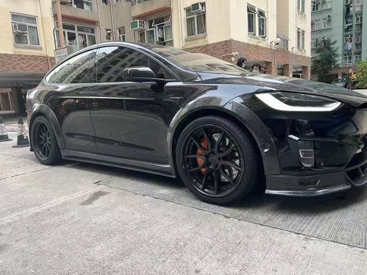 طراز تيسلا X كميات جسم الألياف الكربونية طراز X كميات جسم الألياف الكربونية