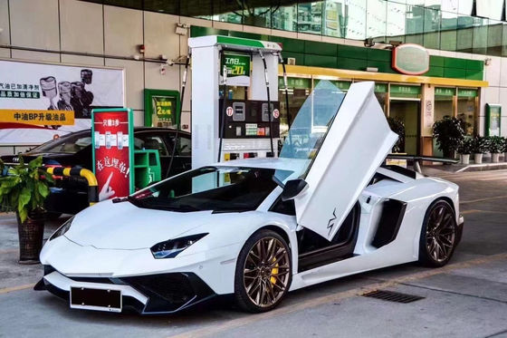 لـ (لامبورغيني أفنتادور) LP700 مجموعة جسم الألياف الكربونية أفنتادور 740SV تم ترقيته