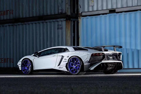 لـ (لامبورغيني أفنتادور) LP700 مجموعة جسم الألياف الكربونية LP700 ارتقاء في أسلوب LB