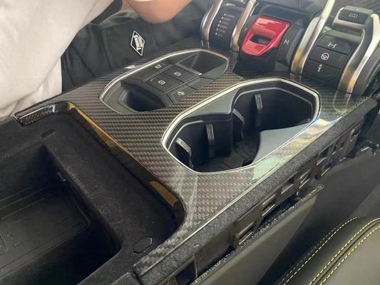 قطع غيار السيارات الألياف الكربونية الداخلية للامبورغيني Urus Urus الألياف الكربونية السطح المركزي للتكييف