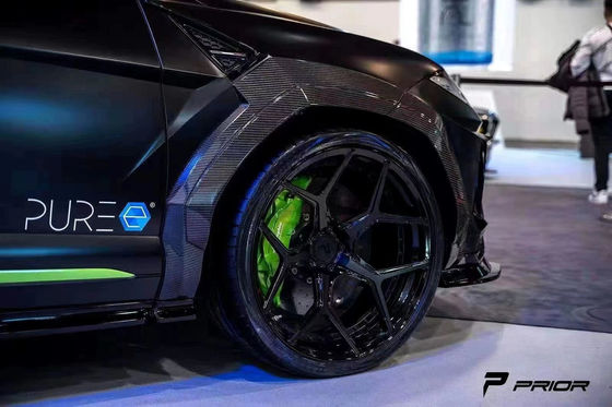 قطع غيار السيارات لـ لامبورغيني URUS كيت الجسم URUS الترقيات PRIOR النمط الأمامي المبرح الواسع الجسم