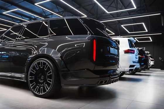 كيس لاند روڤر للجسم من الألياف الكربونية LM Style Universal Rear Bumper Lip Diffuser