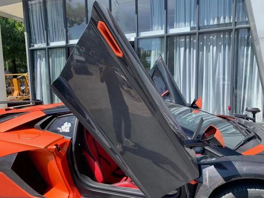 لـ Lamborghini Aventador LP700 ألواح باب ألياف الكربون Aventador SVJ Style ألواح باب ألياف الكربون
