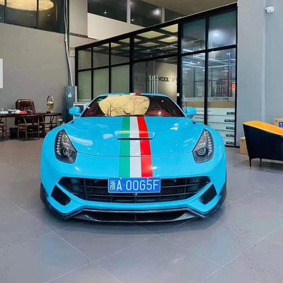 كيت الجسم من ألياف الكربون F12 عالية الجودة لألياف الكربون لـ فيراري F12 ترقية نمط DMC الجبهة المبرحة الخلفية الوسام