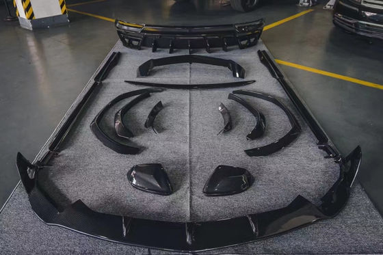 أجزاء السيارات مجموعة جسم ألياف الكربون للامبورغيني URUS URUS ترقية مجموعة MSY الأمامية المبرحة Diffuser Spoiler Wide Body