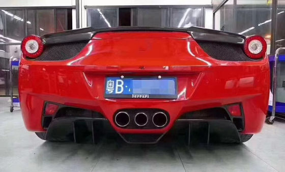 لـ (فيراري) 458 كيس جسم ألياف الكربون 458 كيس جسم ألياف الكربون أمام شفتي