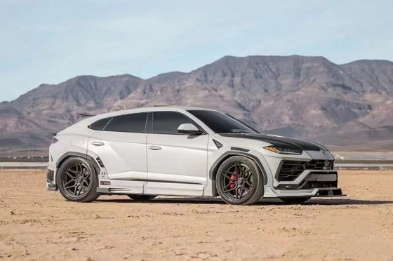 مجموعة الأجسام العريضة للامبورغيني URUS مجموعة الأجسام من الألياف الكربونية Urus مجموعة الأجسام العريضة من الألياف الكربونية