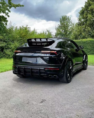 لـ لامبورغيني URUS كربون فايبر سبويلر URUS ترقية النمط PD كربون فايبر سبويلر الجناح العلوي