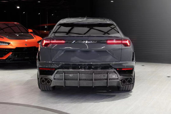 2023-2024 Lamborghini كيت جسم URUS Top Style كيت سبويلر مزيل الشفاه الأمامي