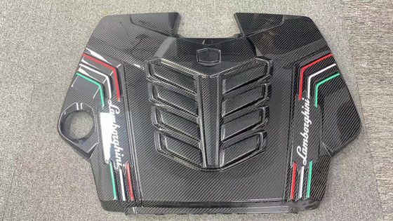 2019 Black Lamborghini Body Kit Dry Carbon Fiber Engine درع الحراسة الداخلية