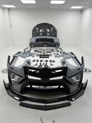 سيارة لامبورغيني URUS الجديدة الجسم MSY النمط الأمامي والخلفي المصد قطع غيار السيارات