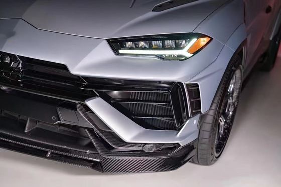URUS مجموعة الكربون للجسم Vors Style كربون الألياف الأمامية ليب Diffuser Spoiler Widebody Kit