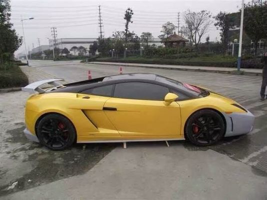 كيس الجسم العريض من الألياف الكربونية لامبورغيني غالاردو الجسم LP540 LP550 LP560