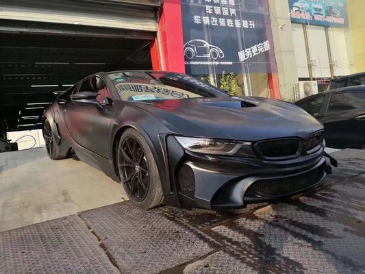 لـ BMW I8 كيس جسم ألياف الكربون I8 تحديث الطاقة الطراز الأمامي والخلفي المقابس المتعثرة كيس الجسم الواسع