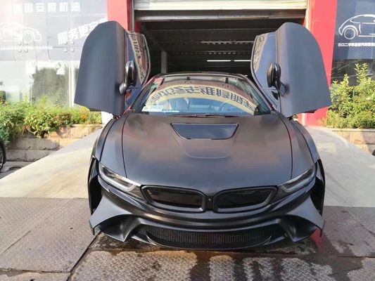 لـ BMW I8 كيس جسم ألياف الكربون I8 تحديث الطاقة الطراز الأمامي والخلفي المقابس المتعثرة كيس الجسم الواسع