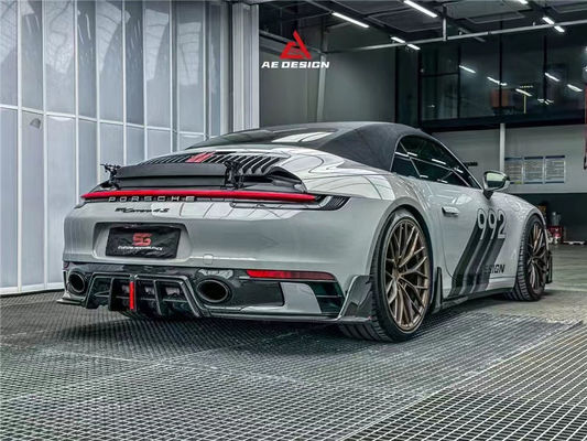 لـ بورشه 992s كيس جسم ألياف الكربون 992s AE Style خشب ألياف الكربون أمام شفتي Diffuser Spoiler Side Skirt