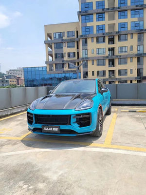 2019 Black Porsche Cayenne Body Kit TH Style Hood غطاء المحرك ألياف الكربون الجافة