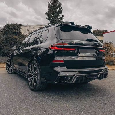 لـ BMW X7 مجموعة جسم الألياف الكربونية X7 مجموعة جسم الألياف الكربونية الأمامية المنتشرة