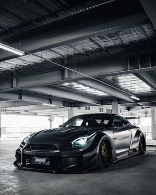 2022 منتجات جديدة ساخنة GTR R35 مجموعة جسم واسعة للنيسان GTR R35 واسعة الجسم الأمامية والخلفية