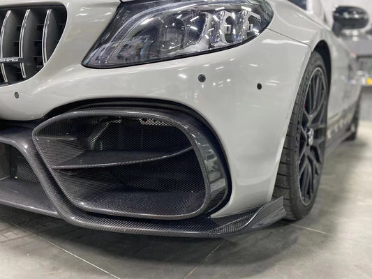 منتج جديد لميرسيدس W205 AMG C63 كوبيه كيس الجسم C63 كوبيه تحديث نمط IMP المصد الأمامي