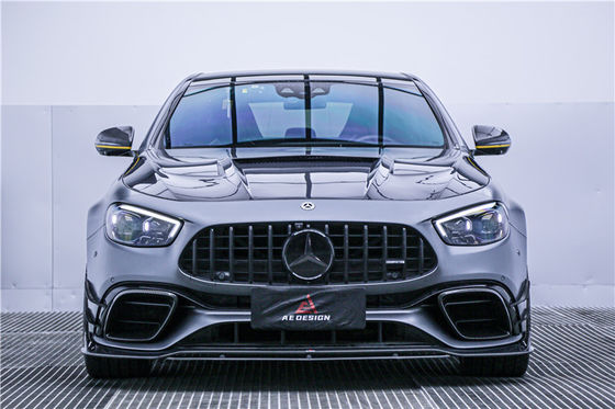 قطع غيار السيارات مجموعة جسم ألياف الكربون لميرسيدس E63S E63s ألياف الكربون الجبهة المكعب الواسع المتفشي مكافئ الألياف الكربونية