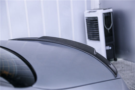 قطع غيار السيارات مجموعة جسم ألياف الكربون لميرسيدس E63S E63s ألياف الكربون الجبهة المكعب الواسع المتفشي مكافئ الألياف الكربونية