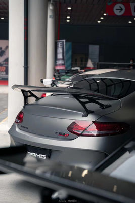 قطع غيار السيارات لميرسيدس سي 63 كوبيه كربون فايبر سبويلر W205 سي 63 سي 63S تحديث أسلوب إم بي جي تي تايل سبويلر