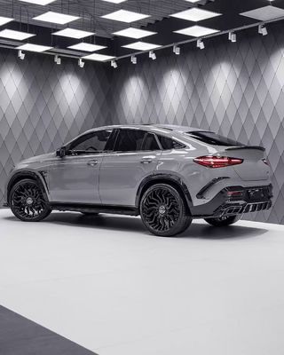لمرسيديس-بنز GLE53 63Coupe مجموعة جسم الألياف الكربونية GLE53 63Coupe مجموعة ألياف الكربونية المنتشرة أمام الشفاه
